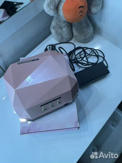 Лампа для маникюра