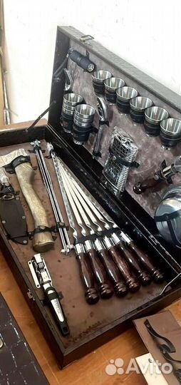 Набор подарочный для барбекю в чемодане