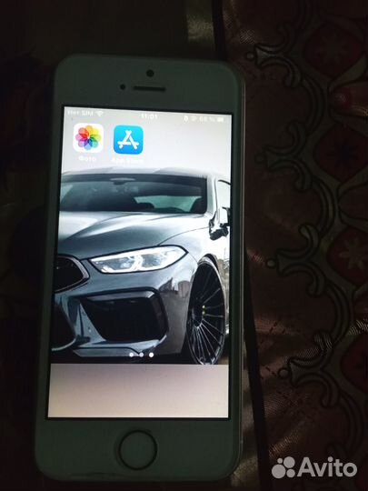 iPhone SE, 32 ГБ