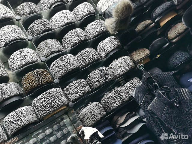 Каракулевые шапки