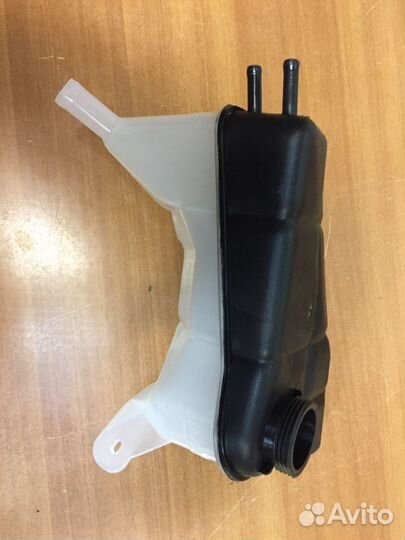 Бачок расширительный Форд Мондео 3 01-07 1117755