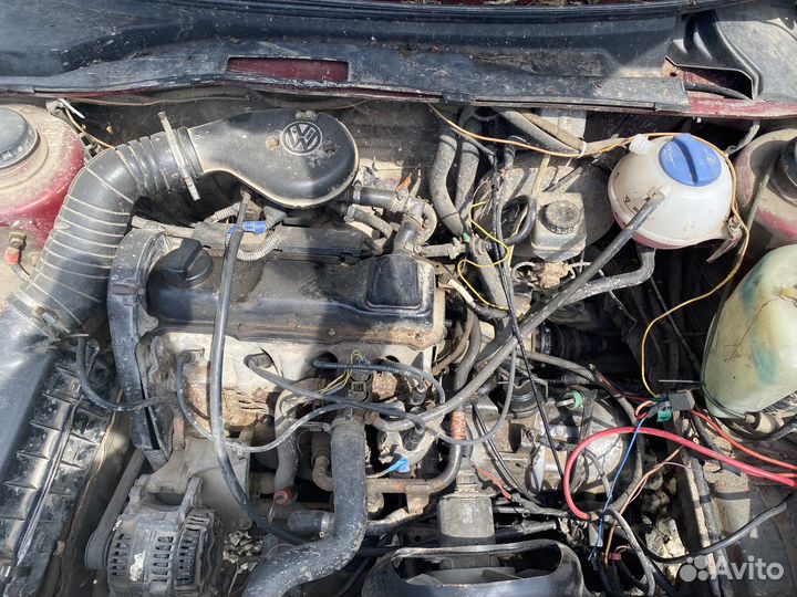 Volkswagen Golf 2 1.8 GU АКПП