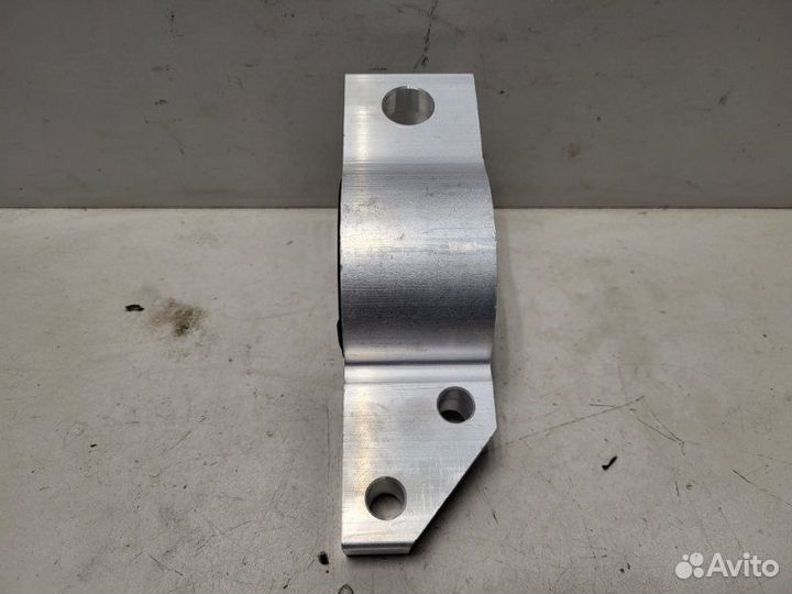 Сайлентблок переднего рычага Skoda Octavia (A5