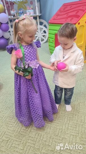 Нарядное платье для девочки на 98-104