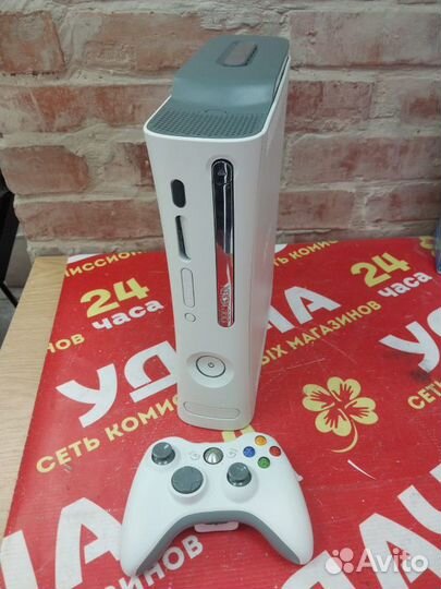 Игровая приставка Игровая приставка Xbox 360