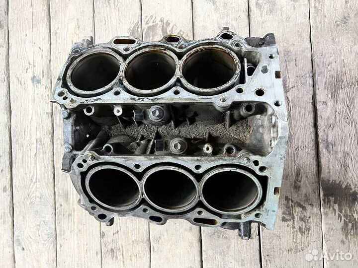 Блок цилиндров camry 3.5
