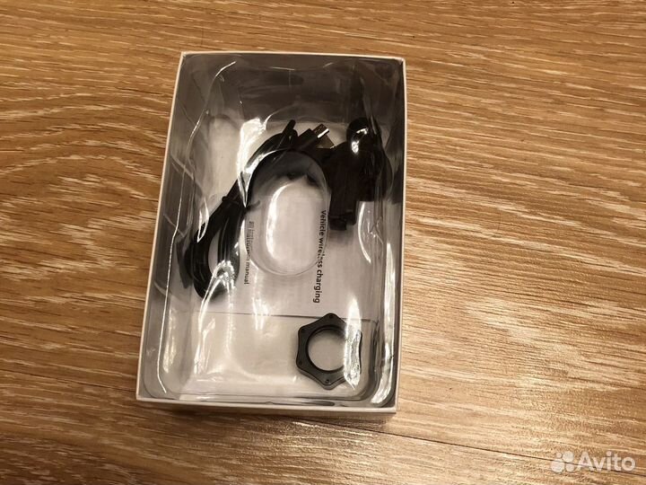 Беспроводная автомобильная зарядка,это быстрая зар