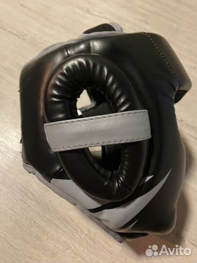 Шлем для тайского бокса