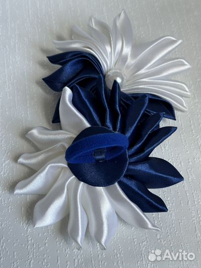 Школьные бантики ручной работы