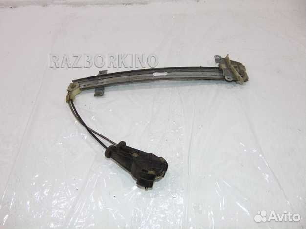 Стеклоподъемник механический передний левый