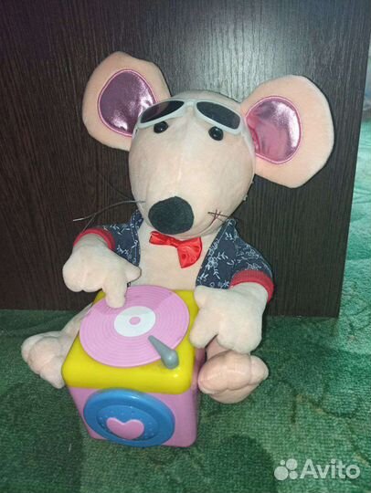 Игрушка Мышь диджей
