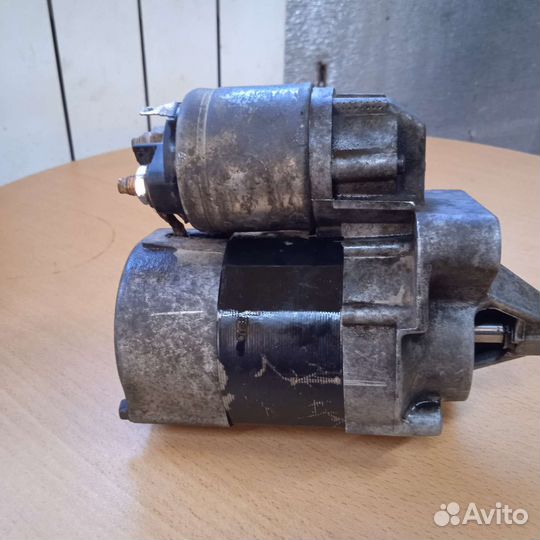 Стартер на рено