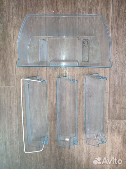 Детали от холодильника Бирюса 108