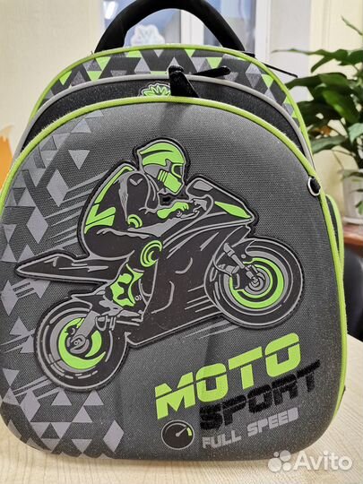 Школьный рюкзак для мальчика