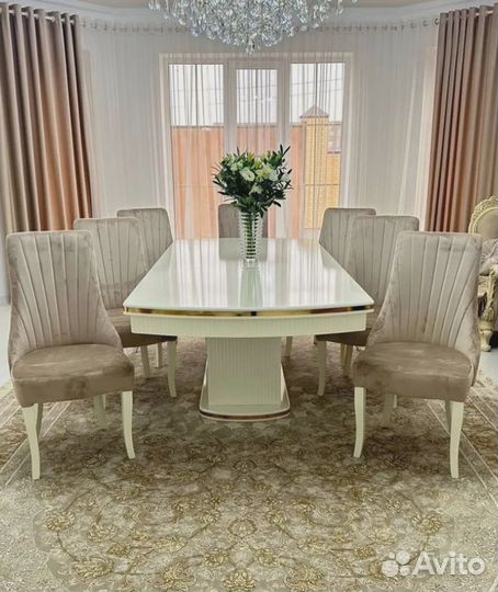 Стол для кухни со стульями