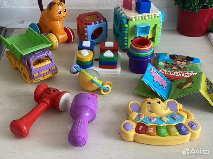 Развивающие игрушки до 3 лет пакетом