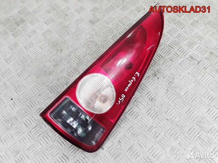 Фонарь задний правый Renault Espace 4 8200027152