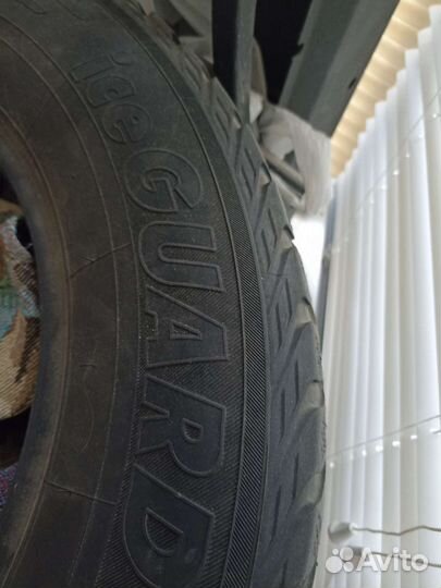 Yokohama Ice Guard Black IG20 235/65 R17