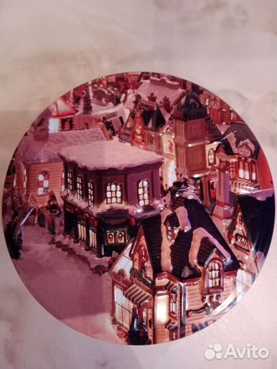 Коробка подарочная