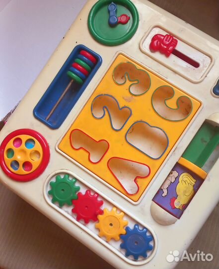 Отдам детские книжки, игрушки