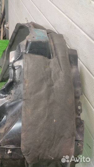 Подкрылок передний левый Citroen C-Crosser 2007