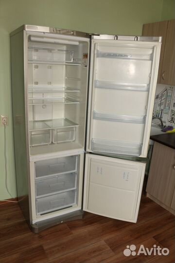 Холодильник Indesit No Frost 185 см бу