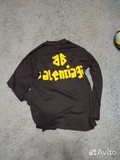 Balenciaga толстовка