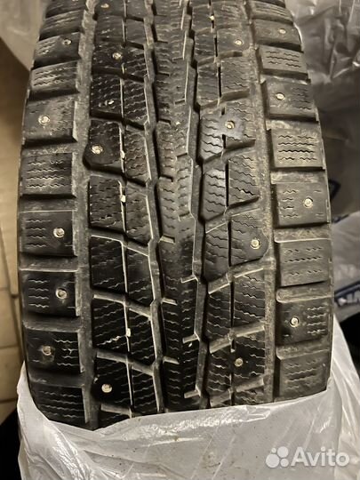 Dunlop SP Winter Ice 01 225/65 R17