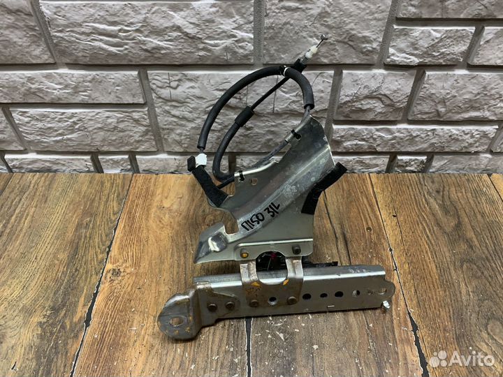 Land Cruiser Prado Салазки третьего ряда сидений