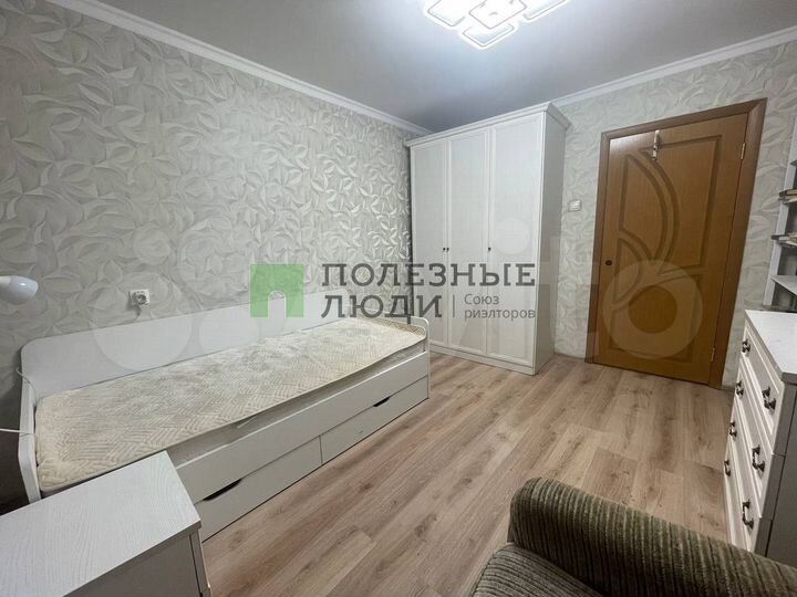 2-к. квартира, 49 м², 3/9 эт.