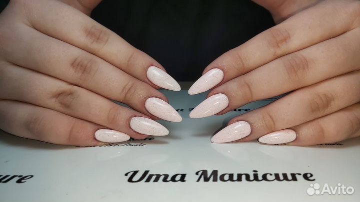 Работа в салоне красоты маникюр
