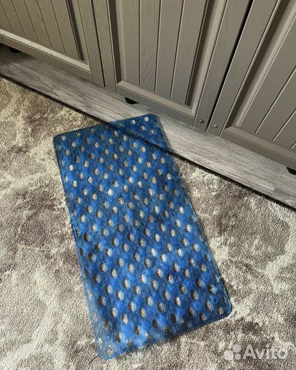 Коврик для ванной (подойдет и деткам)