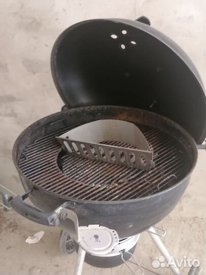 Гриль Weber Master-Touch 22