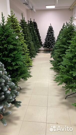 Ель искусственная,сосна,заснеженная