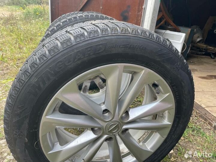 Зимняя резина с дисками r17