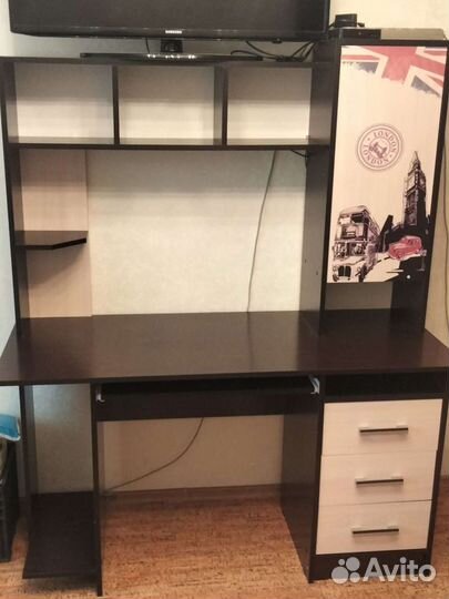 Компьютерный стол