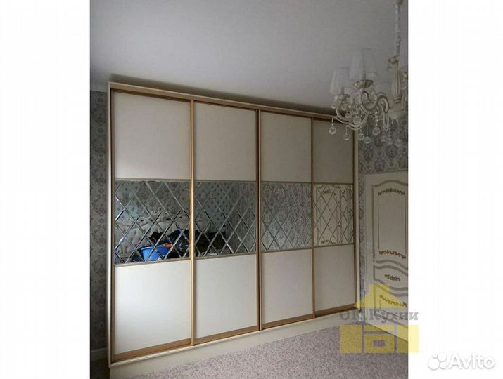 Шкаф распашной