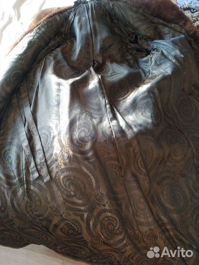 Шуба цигейковая, мех фабричной выделки,длинная