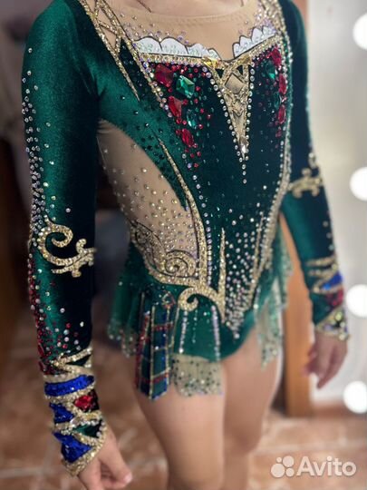 Купальник доя художественной гимнастики