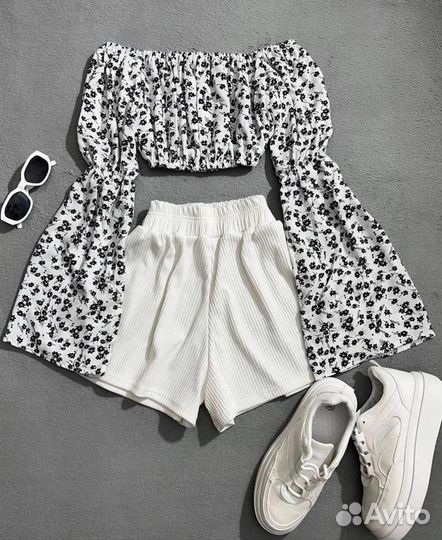 Топ и шорты