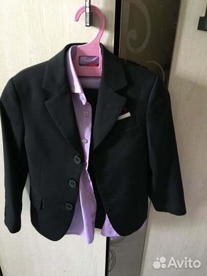 Костюм на мальчика 110р-р