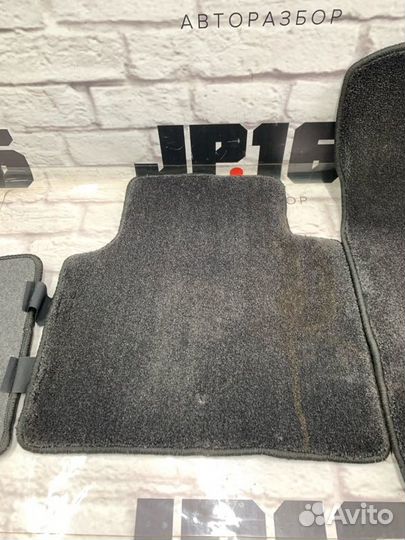 Коврики салона комплект Nissan Fuga KY51 VQ37VHR