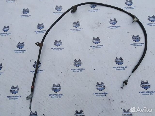 Трос ручника правый Nissan Qashqai J10