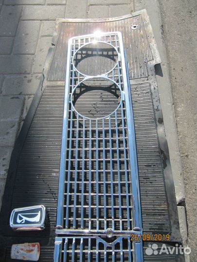 Хром решётка радиатора ваз 2103 2106 СССР отличная