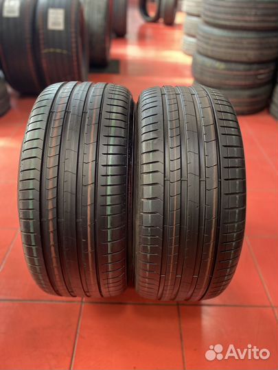 Pirelli P Zero PZ4 255/35 R20 97Y