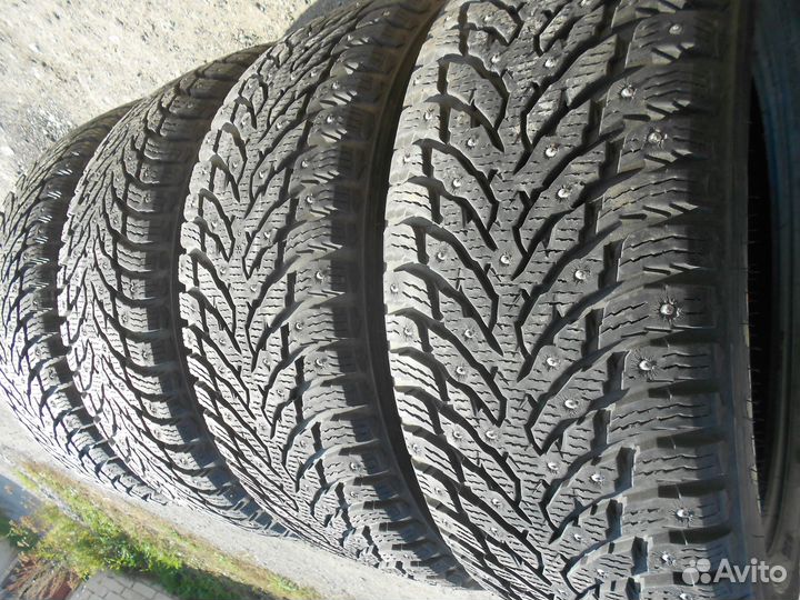 Nokian Tyres Hakkapeliitta 9 225/50 R18