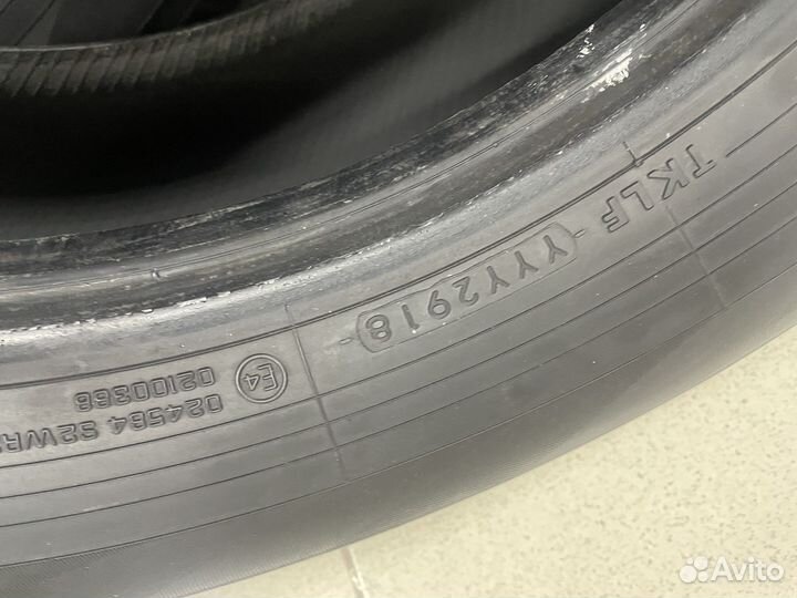 Yokohama BluEarth AE50 215/65 R17