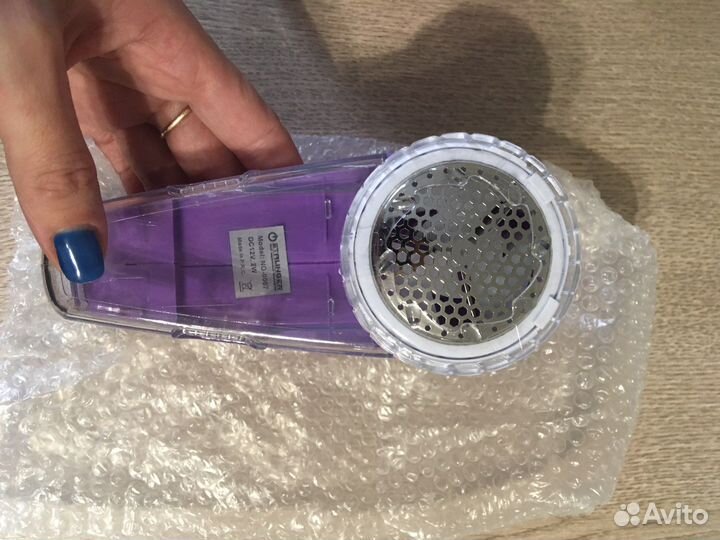 Машинка для удаления катышков