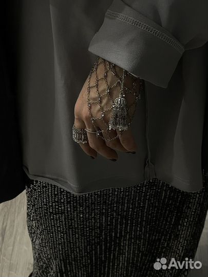 Браслет с кистью