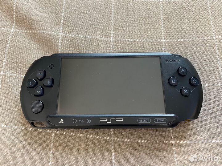 Sony PSP e1008